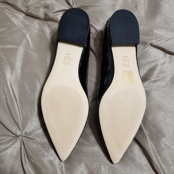 Tory Burch shoes New with box - Picture 3 of 4